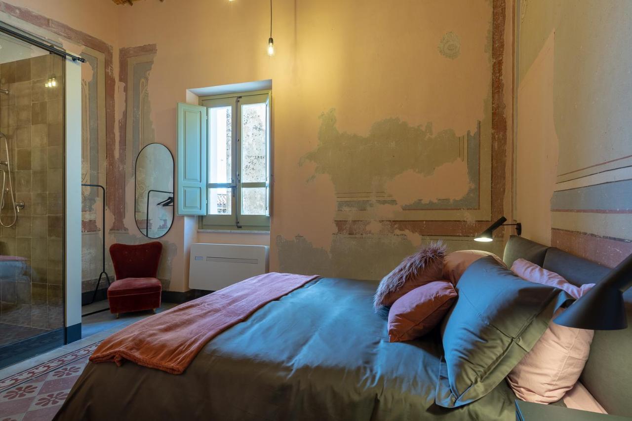 Ladiri - Antica Dimora In Terra Cruda Villa Sìnnai Eksteriør billede