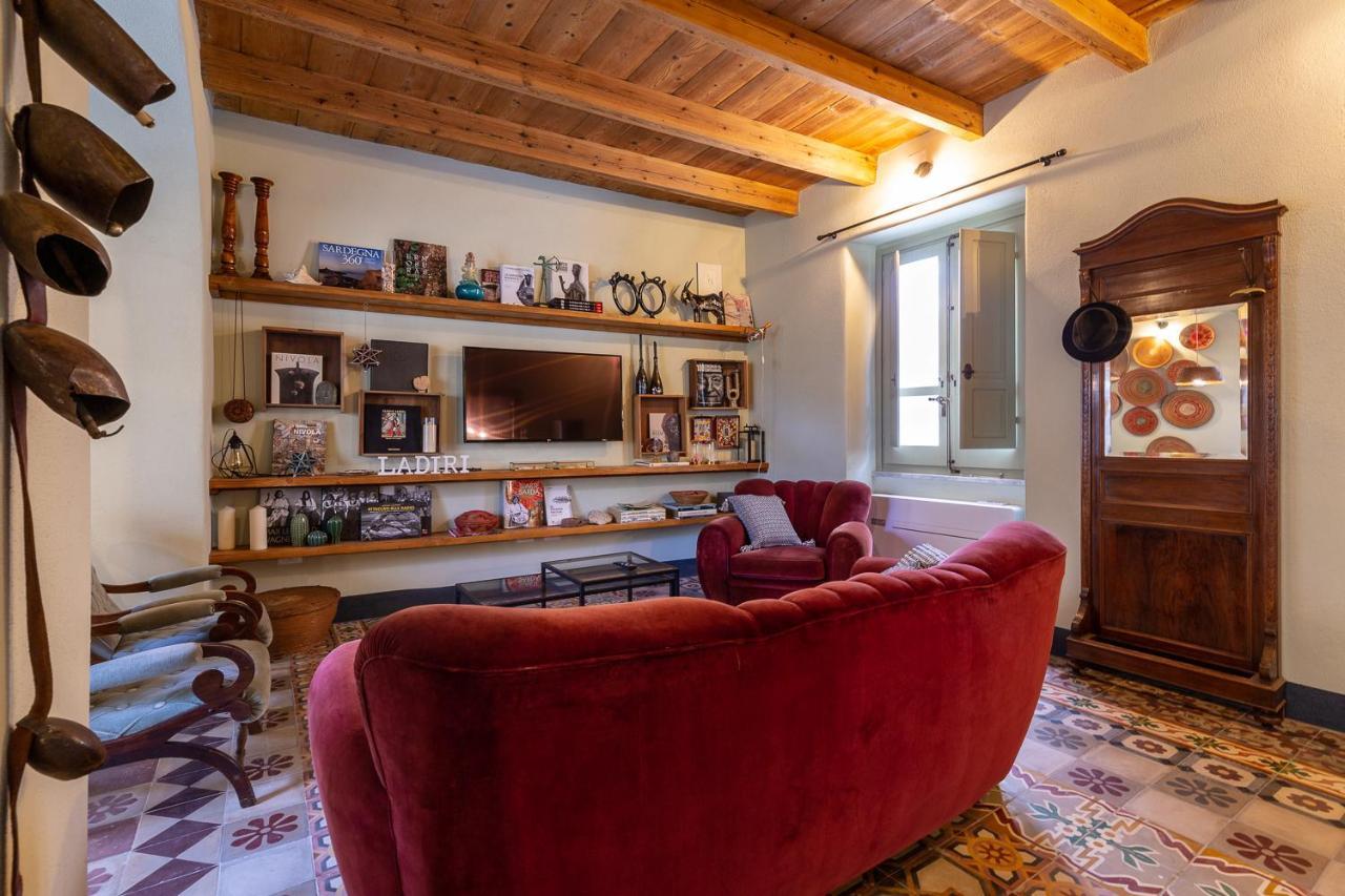 Ladiri - Antica Dimora In Terra Cruda Villa Sìnnai Eksteriør billede