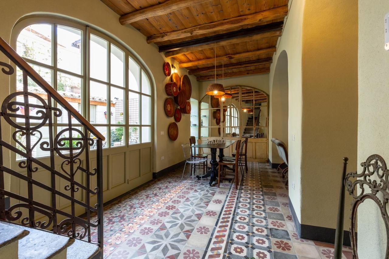 Ladiri - Antica Dimora In Terra Cruda Villa Sìnnai Eksteriør billede
