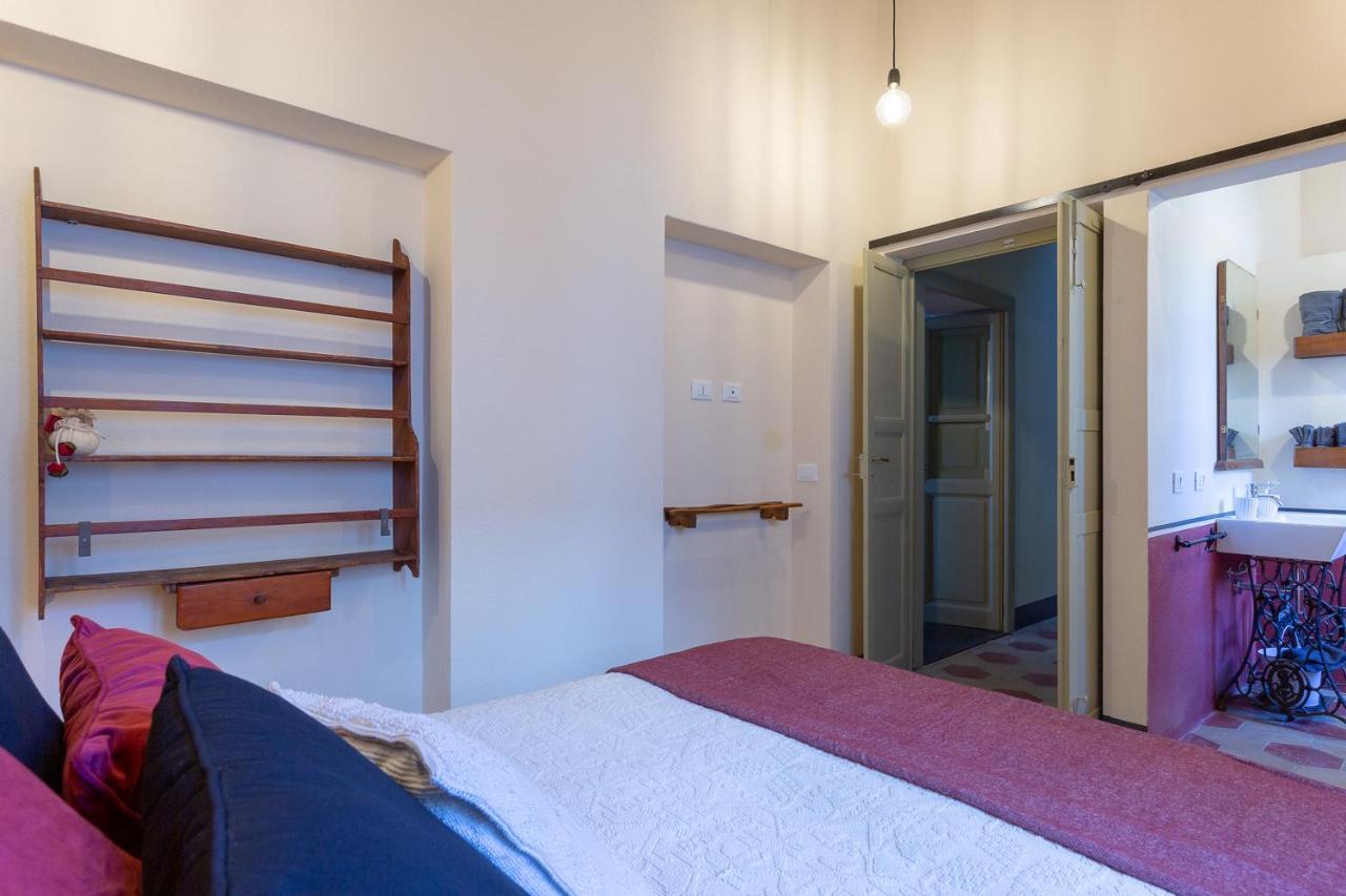 Ladiri - Antica Dimora In Terra Cruda Villa Sìnnai Eksteriør billede